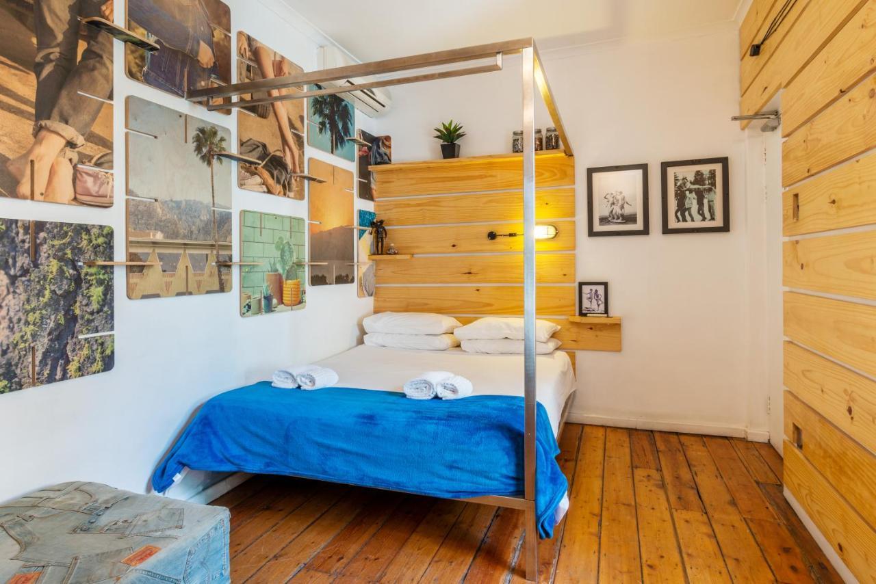 Daddy Long Legs Art Hotel Cape Town Exterior photo